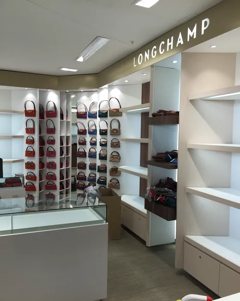 corner longchamp